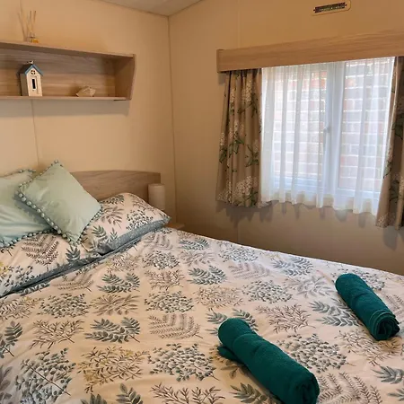 Emerald Escape, Kamp alanı *