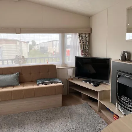 Emerald Escape, Kemping